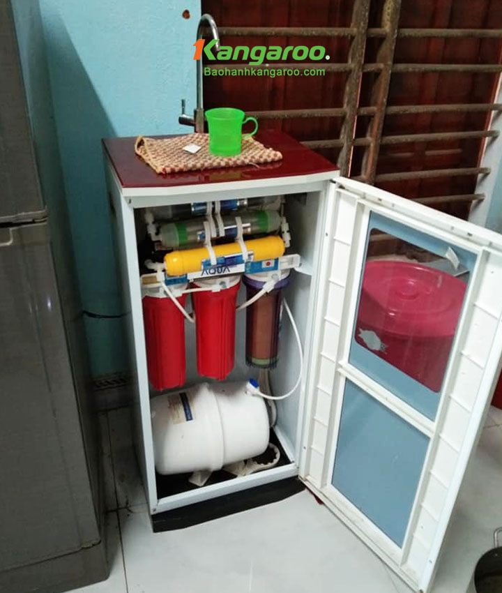 May loc nuoc bi ro nuoc