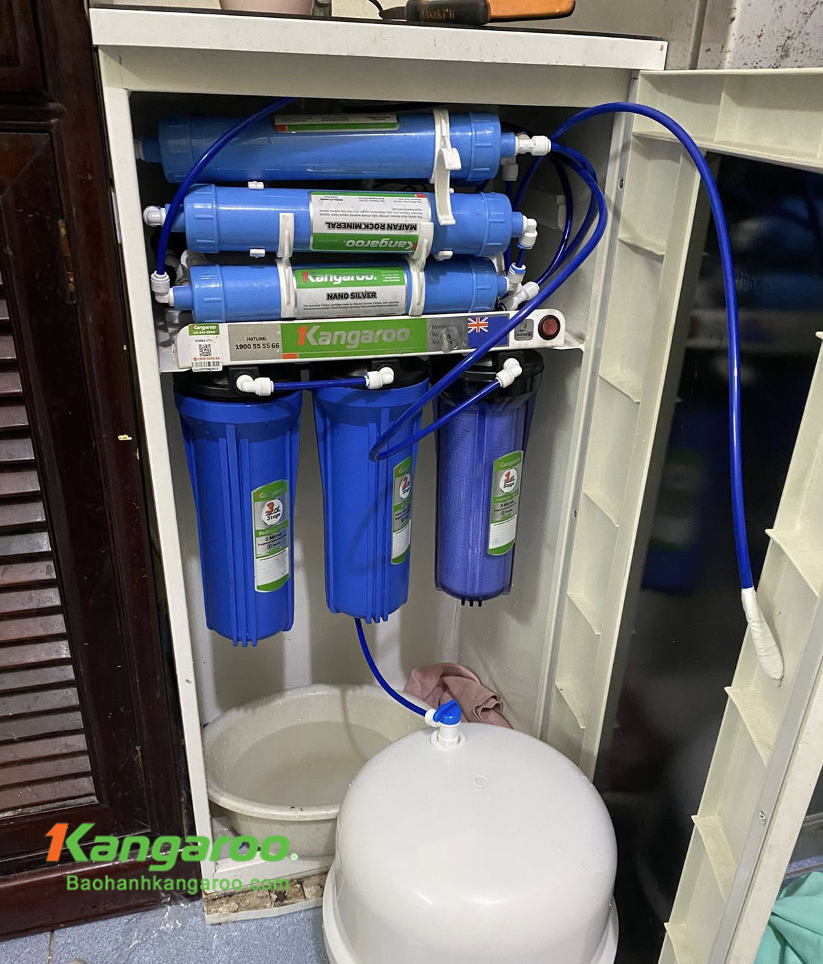 Thay lõi lọc nước toàn hệ thống