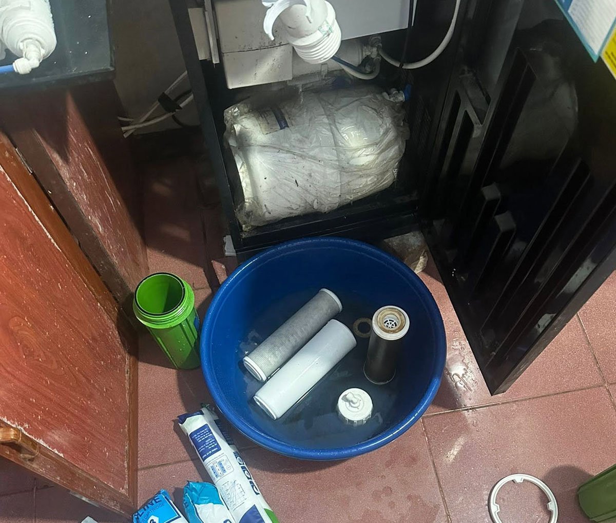 Sửa máy lọc nước chảy chậm